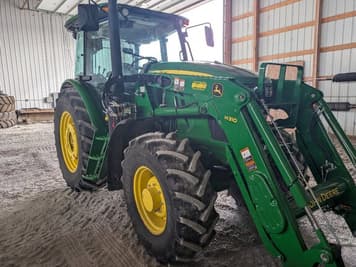 Main image John Deere 6135E
