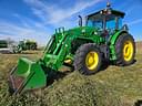 2022 John Deere 6135E Image