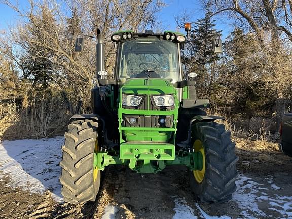 Image of John Deere 6140M equipment image 3