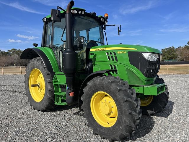 Image of John Deere 6140M equipment image 4