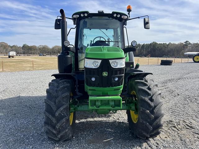 Image of John Deere 6140M equipment image 4