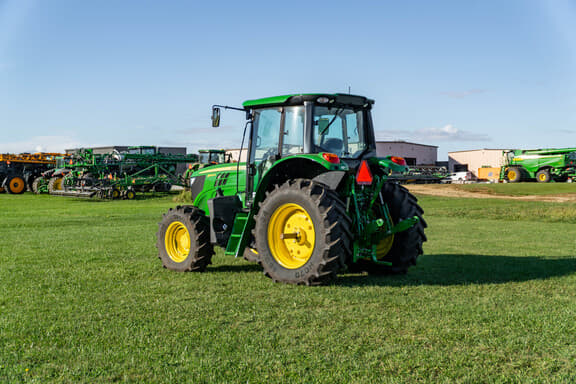 Image of John Deere 6140M equipment image 2