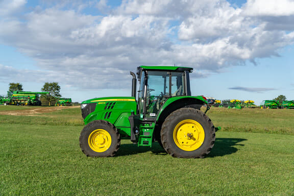 Image of John Deere 6140M equipment image 1