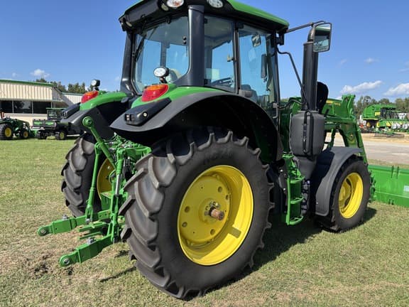 Image of John Deere 6140M equipment image 4