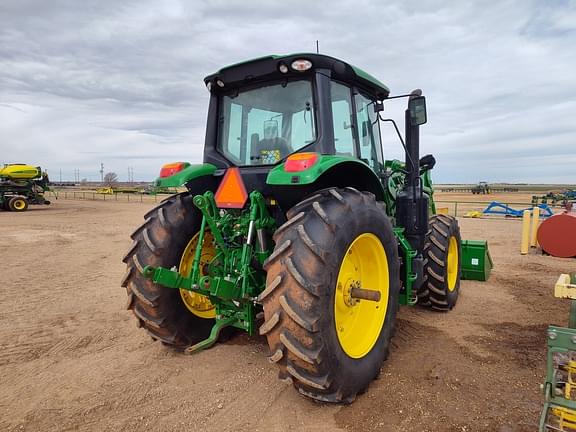 Image of John Deere 6145M equipment image 4