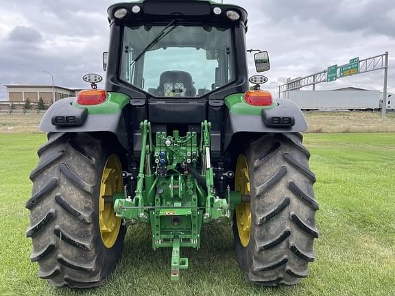 Image of John Deere 6145M equipment image 3