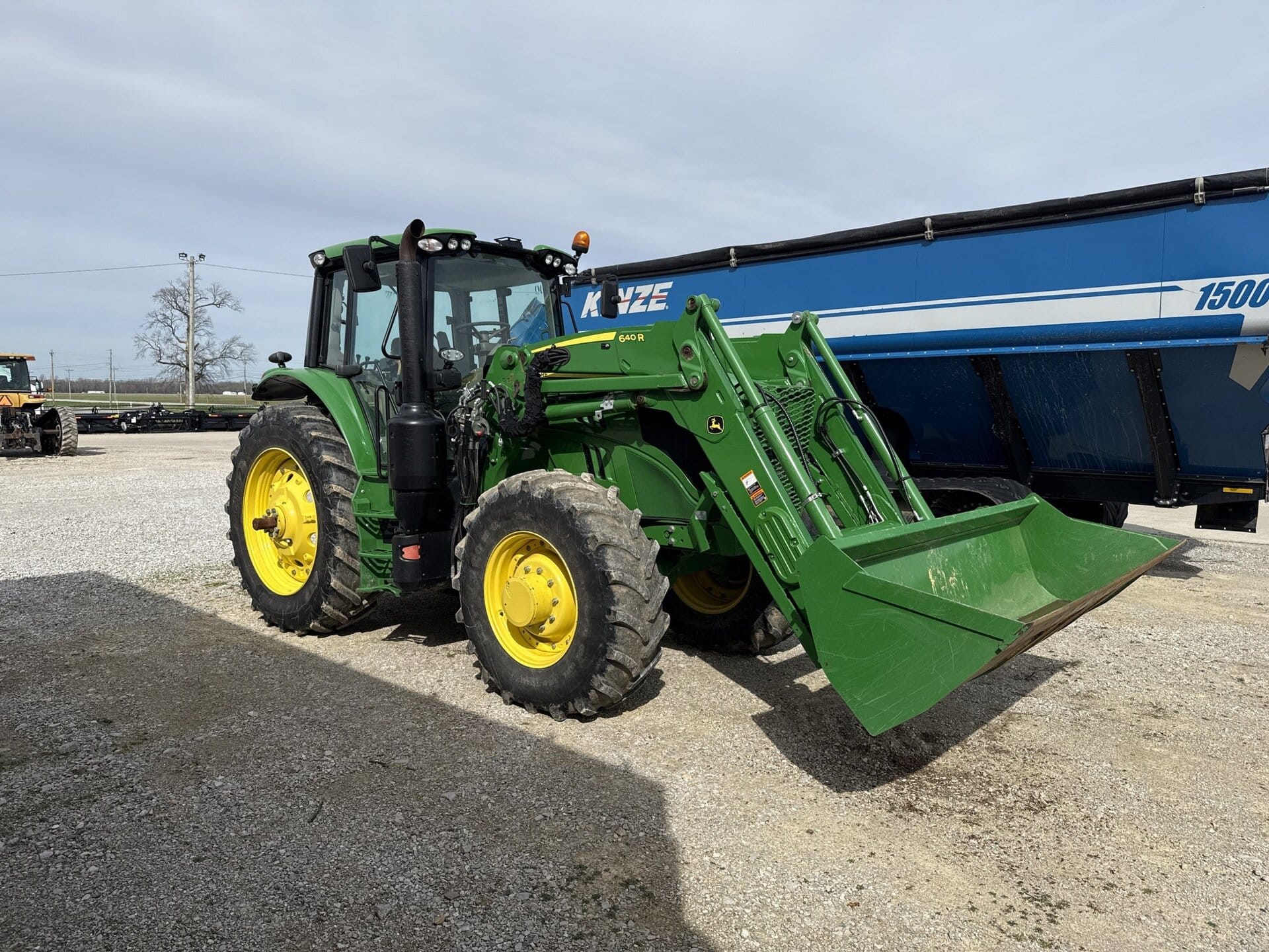 2022 John Deere 6145M Equipment Image0