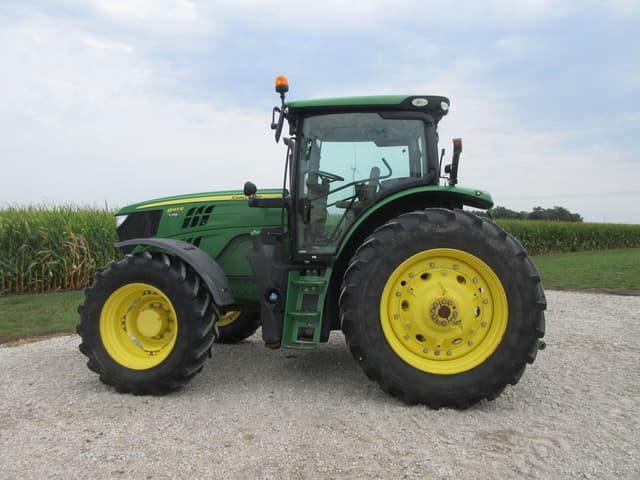 Image of John Deere 6145R equipment image 4