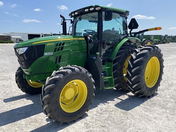 Image of John Deere 6145R equipment image 3