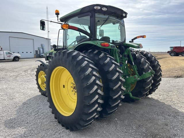 Image of John Deere 6145R equipment image 4