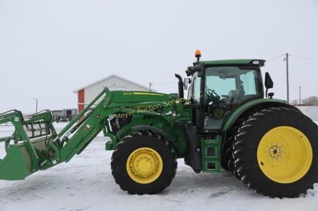 Image of John Deere 6155R equipment image 1