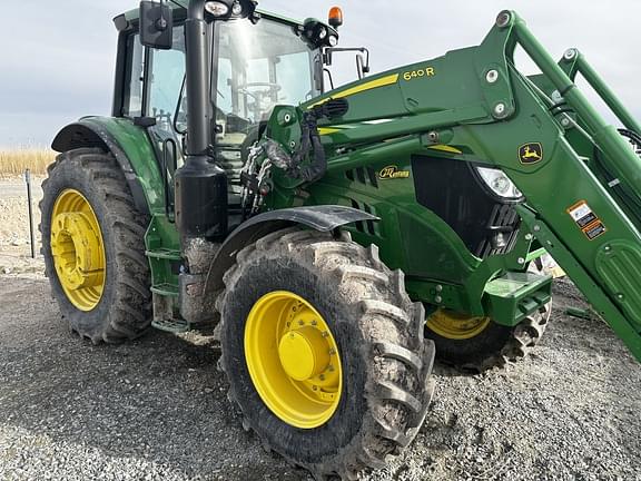 Image of John Deere 6155M equipment image 2