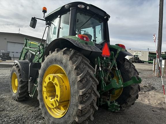 Image of John Deere 6155M equipment image 4