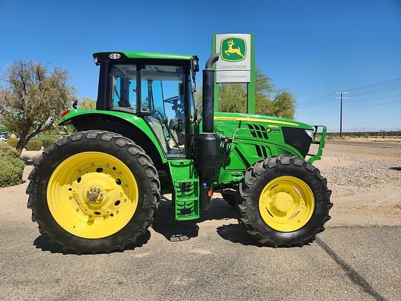 Image of John Deere 6155M equipment image 4