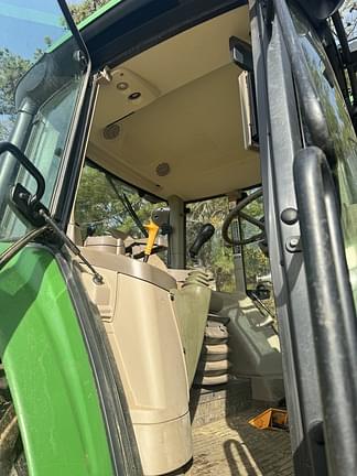 Image of John Deere 6155M equipment image 3