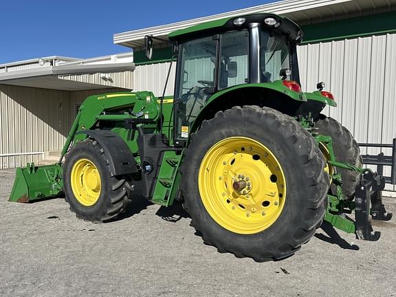 Image of John Deere 6155M equipment image 4