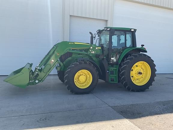 Image of John Deere 6155M equipment image 1