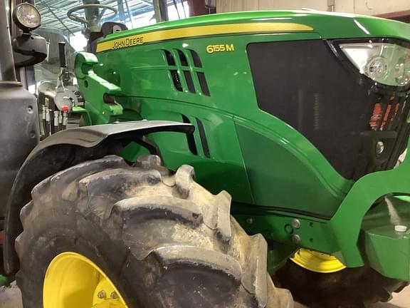 Image of John Deere 6155M equipment image 4