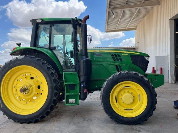 Image of John Deere 6155M equipment image 1