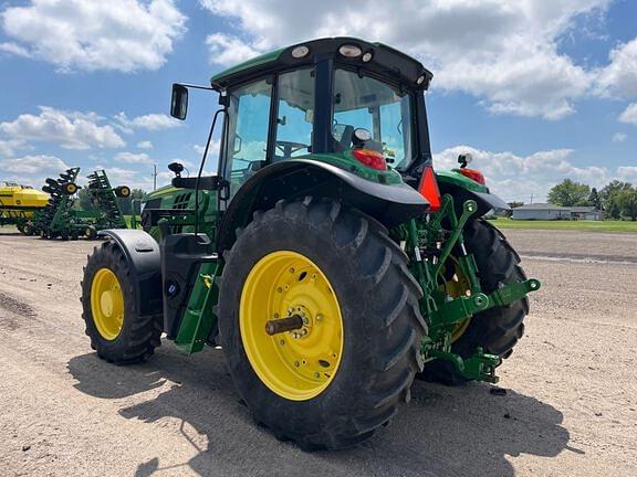 Image of John Deere 6155M equipment image 2