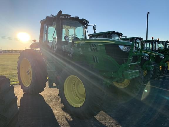 Image of John Deere 6155M equipment image 1