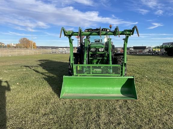 Image of John Deere 6155M equipment image 1