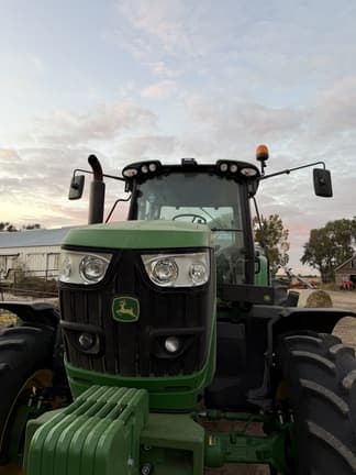 Image of John Deere 6155M equipment image 2