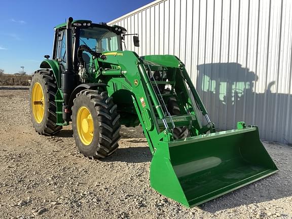 Image of John Deere 6155M equipment image 3