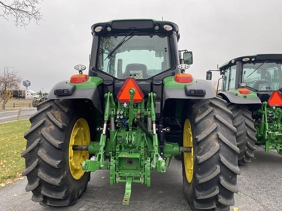 Image of John Deere 6155M equipment image 4