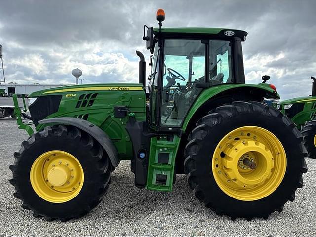 Image of John Deere 6155M equipment image 4