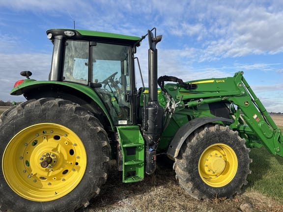 2022 John Deere 6155M Equipment Image0