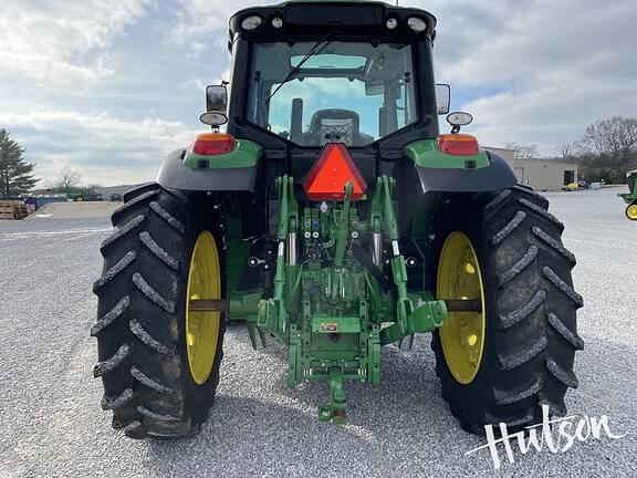 Image of John Deere 6155M equipment image 4