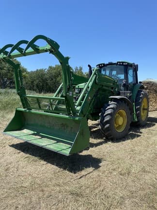 Image of John Deere 6155M equipment image 2