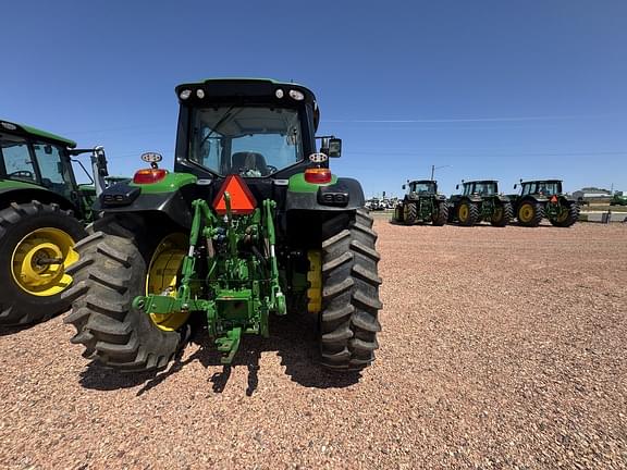 Image of John Deere 6155M equipment image 3