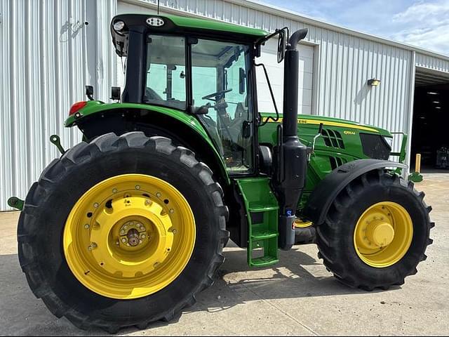 Image of John Deere 6155M equipment image 3