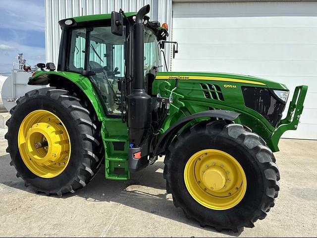 Image of John Deere 6155M equipment image 1