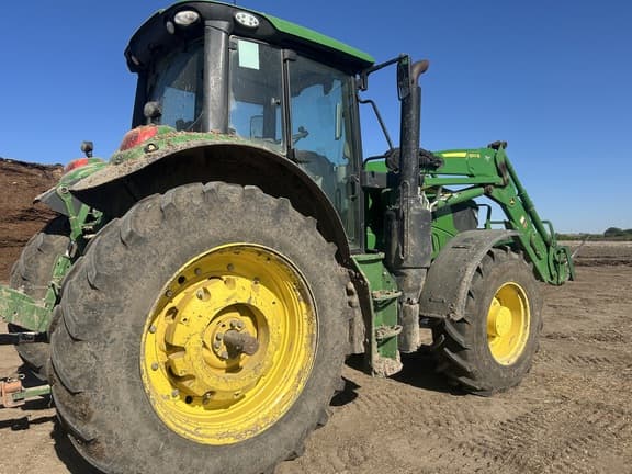 Image of John Deere 6155M equipment image 1