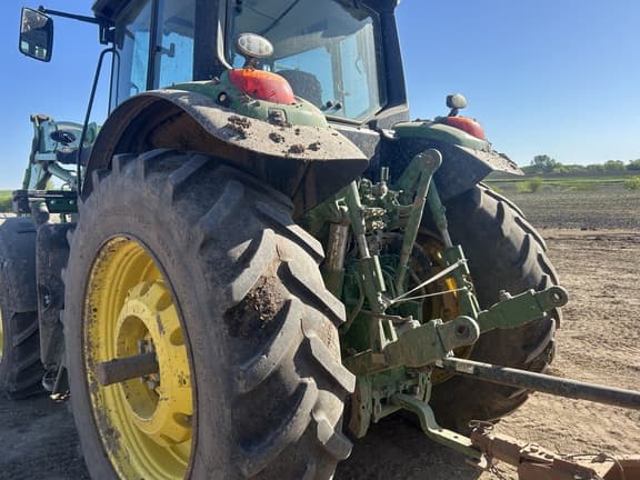 Image of John Deere 6155M equipment image 2