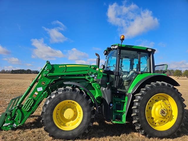 Image of John Deere 6155M equipment image 2