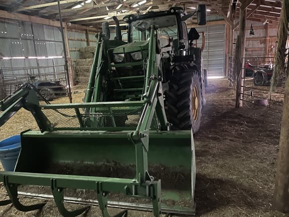 Image of John Deere 6155R equipment image 2