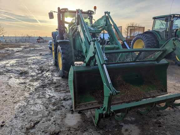 Image of John Deere 6155R equipment image 3