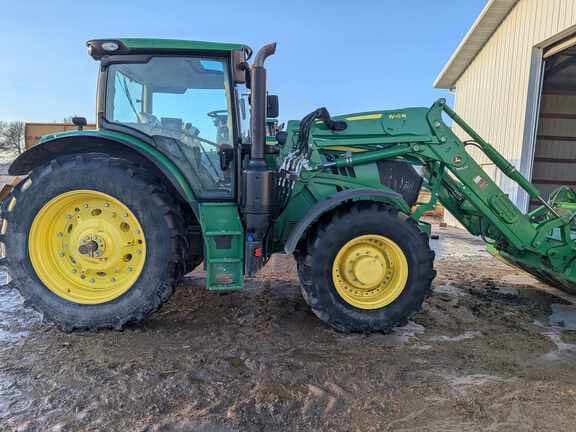 Image of John Deere 6155R equipment image 1