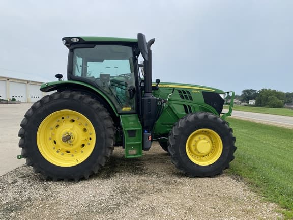 Image of John Deere 6155R equipment image 3