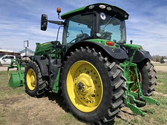 Image of John Deere 6155R equipment image 3