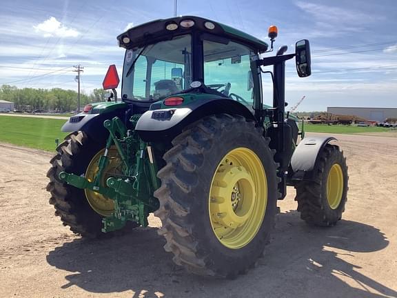 Image of John Deere 6R 155 equipment image 2