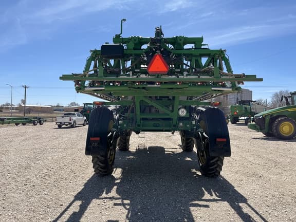 Image of John Deere 616R equipment image 4
