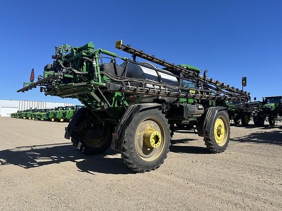 Image of John Deere 616R equipment image 3