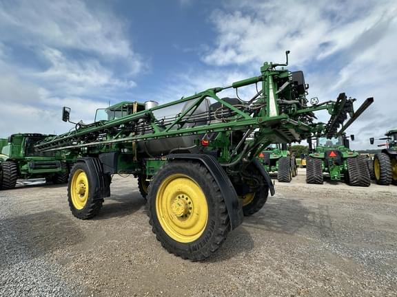 Image of John Deere 616R equipment image 2