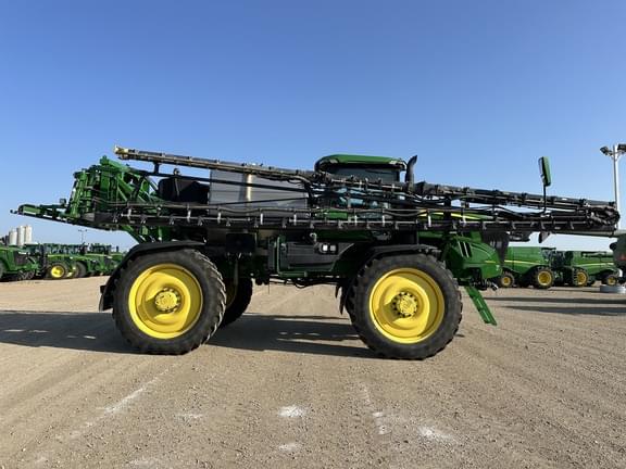 Image of John Deere 616R equipment image 3
