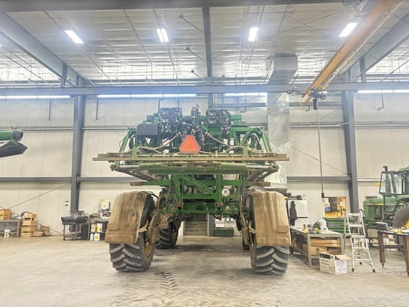 Image of John Deere 616R equipment image 1